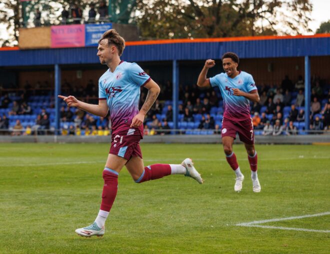 Braintree Town 1-2 Gateshead