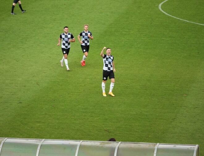 Gateshead 3-1 Boston United