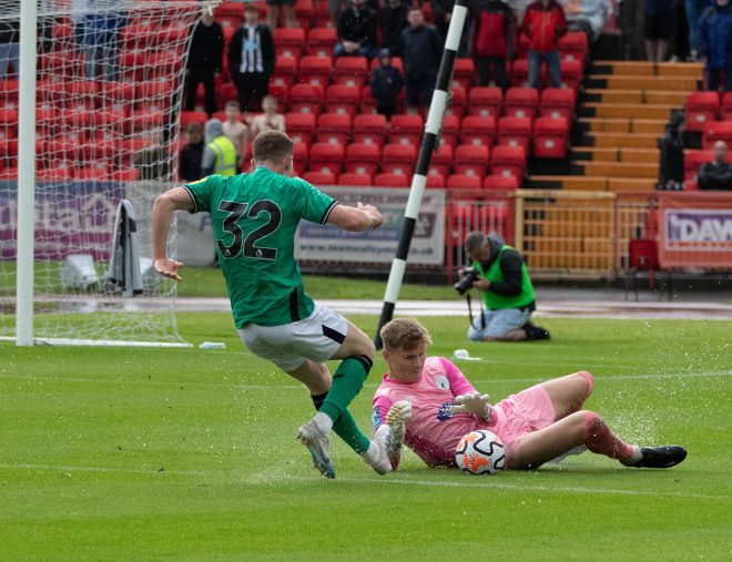 Gateshead 2-3 Newcastle United