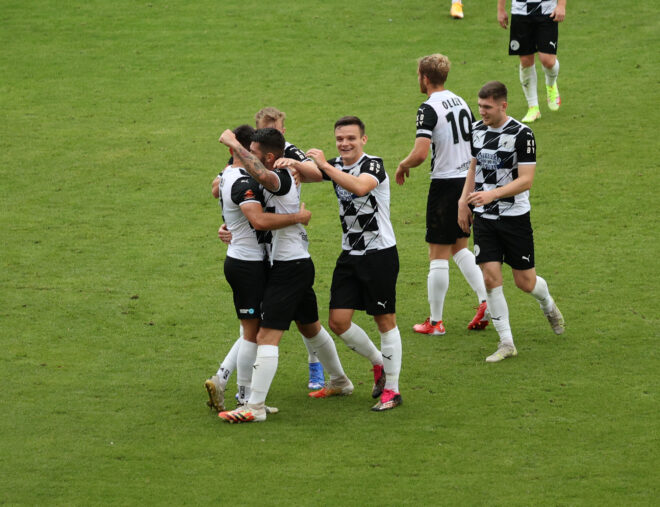 Gateshead 3-0 Gloucester City